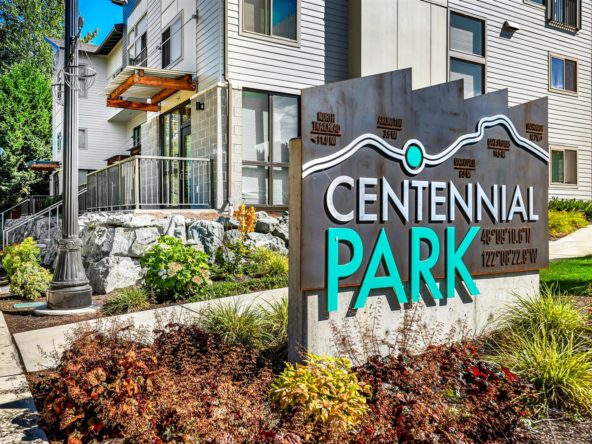 Main sign of Centennial Park Apartments