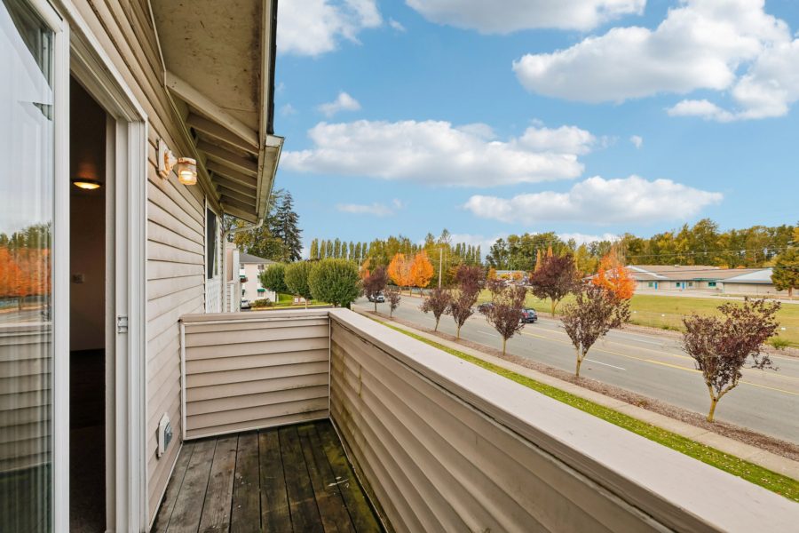 Winterhill Private Deck