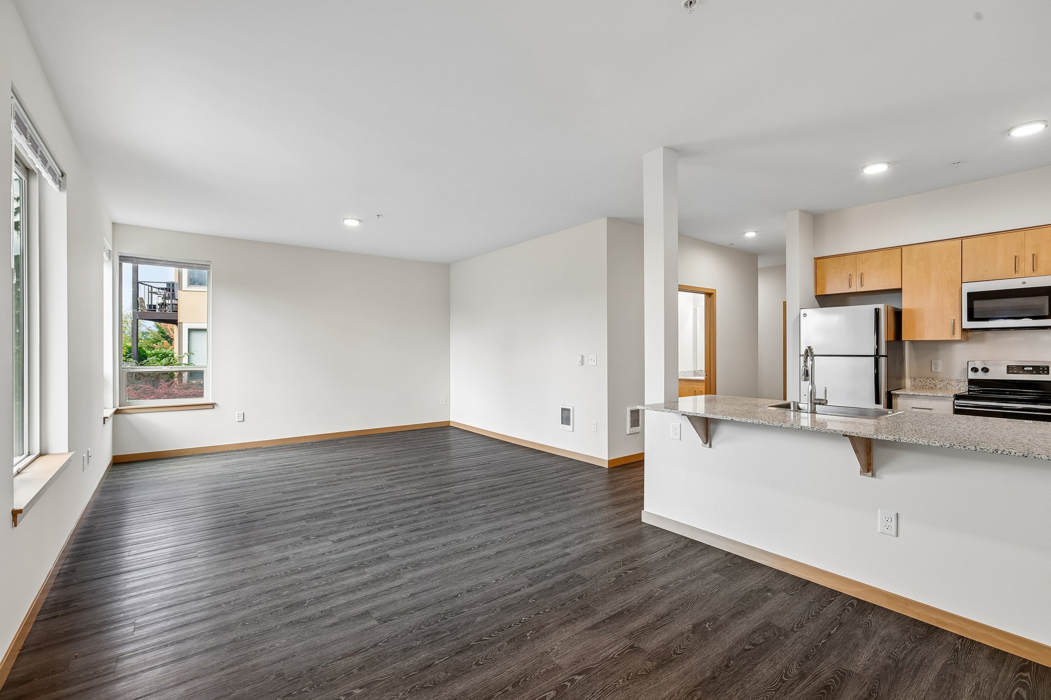 Park77 Living & Kitchen