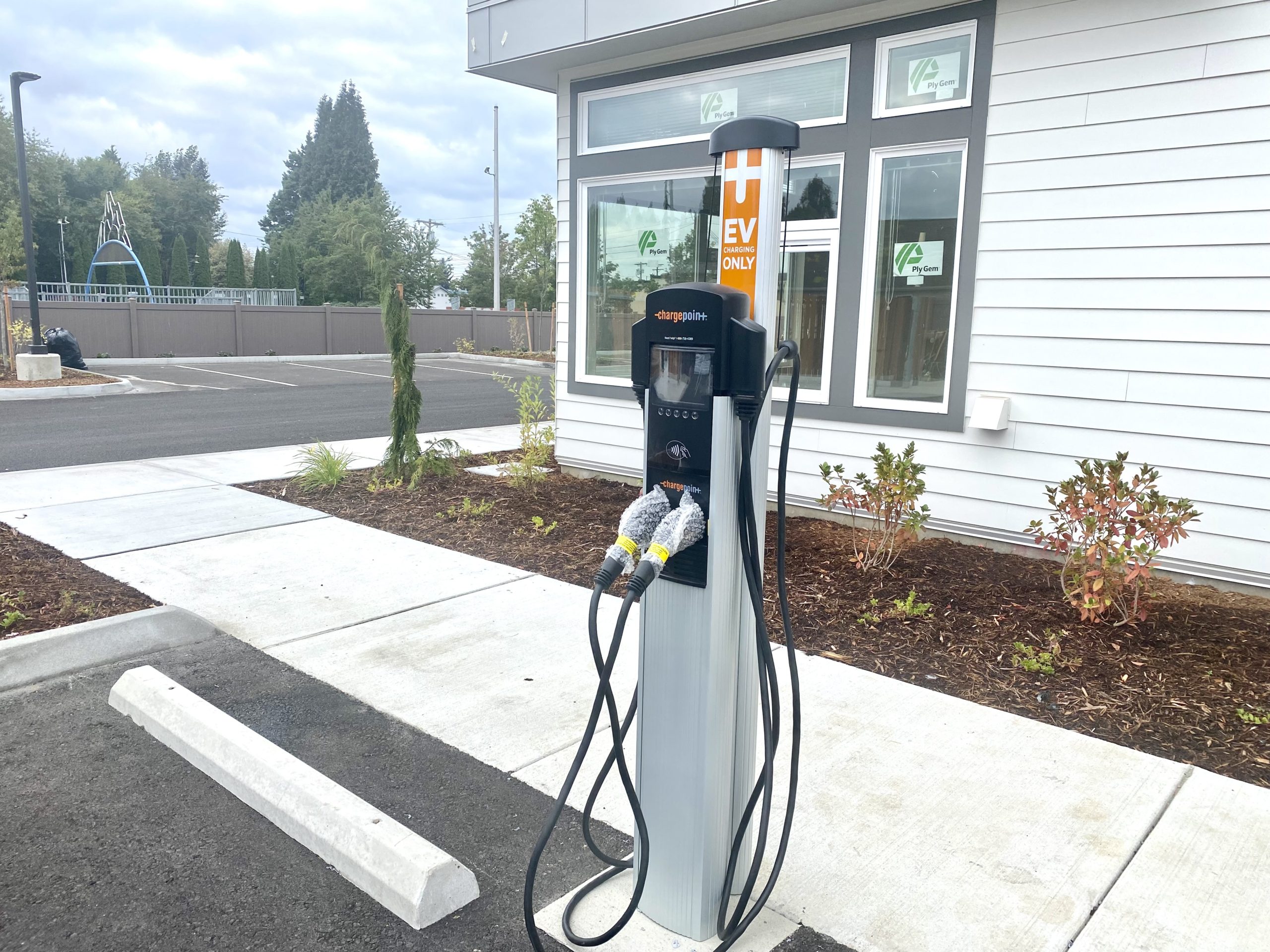 electric car charger at strawberry court apartments