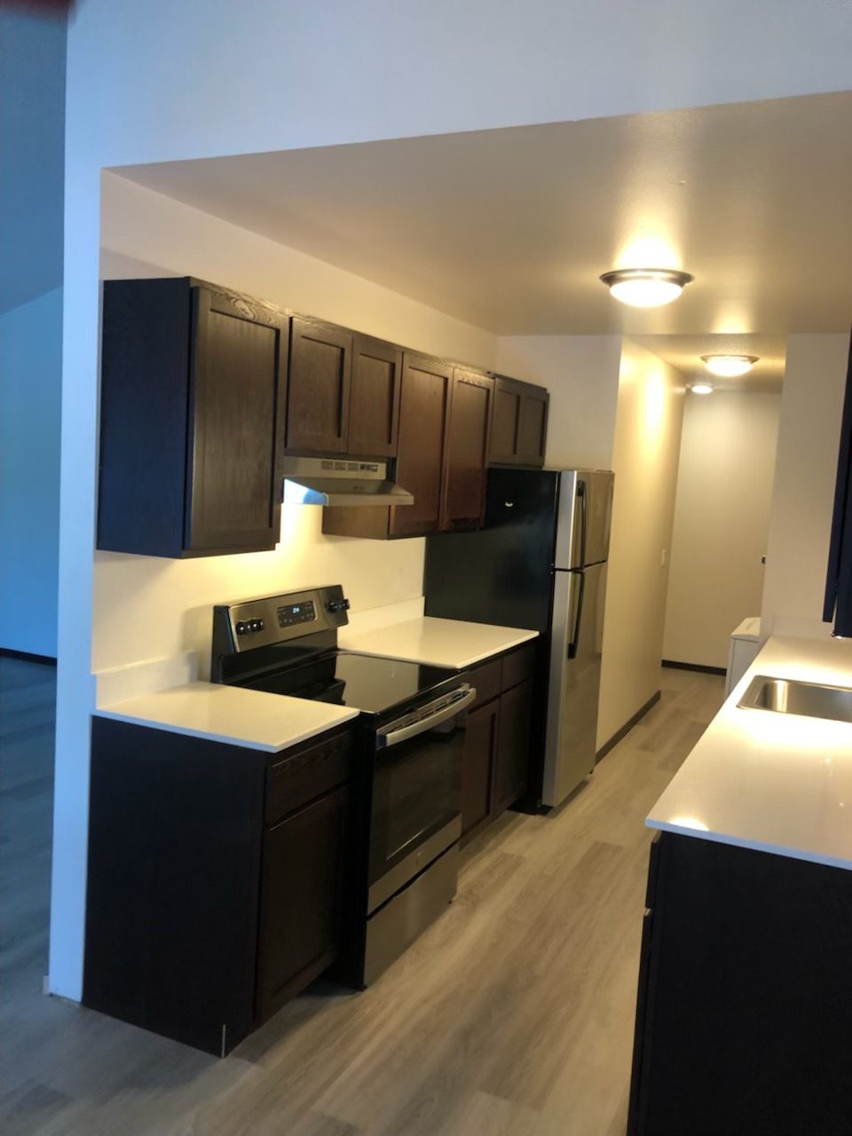 kitchen range at fountainhead apartments