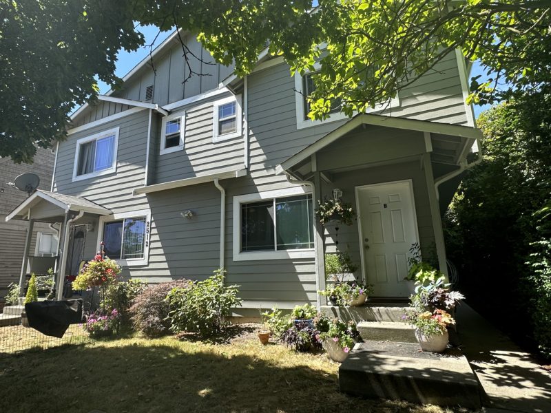 Front door of Everett apartments