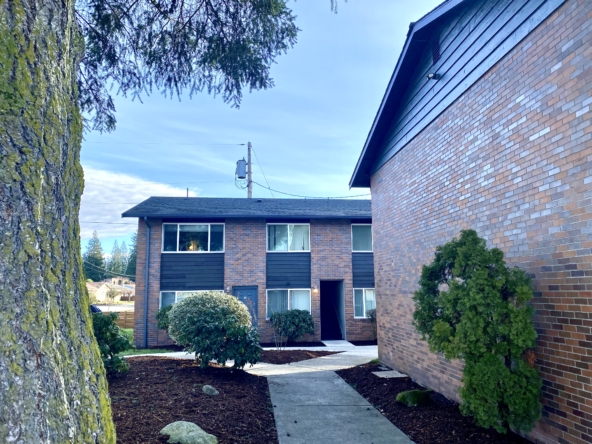 Exterior of Arlington apartments